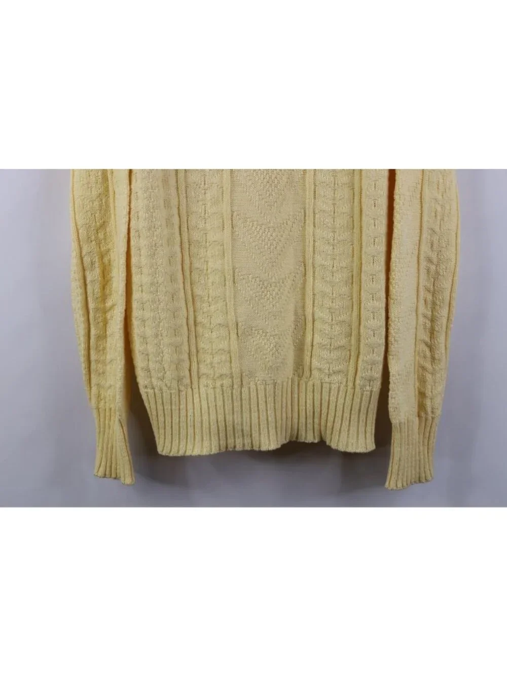 Vintage 90s Streetwear Mens Medium Geometric Cotton Knit Sweater Yellow USA